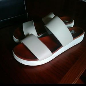 Mia Ivory Saige Sandals 9